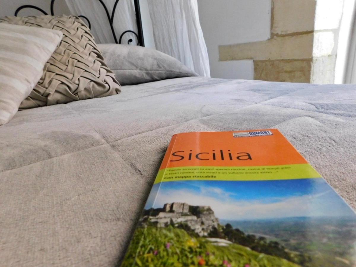 La Gemma Di Ortigia Bed & Breakfast Сиракуза Екстериор снимка