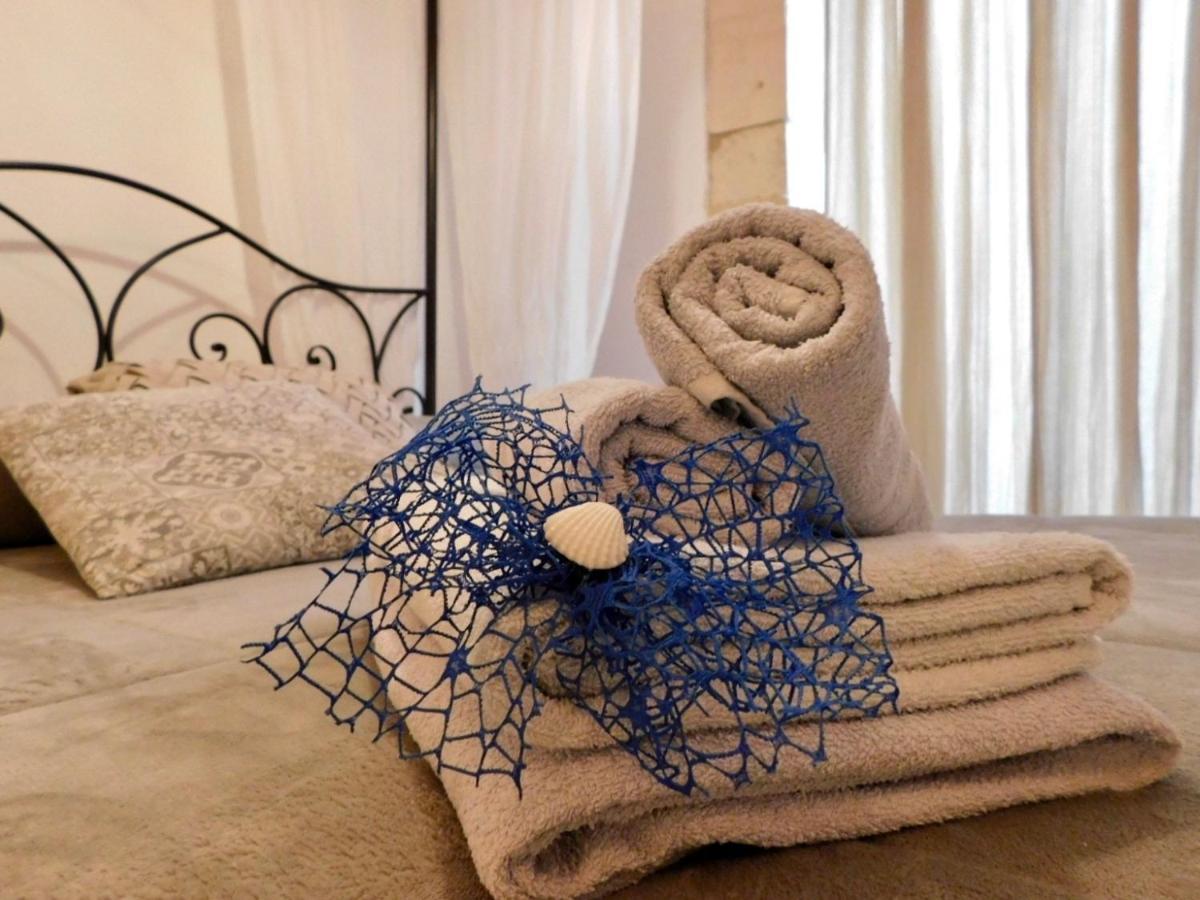 La Gemma Di Ortigia Bed & Breakfast Сиракуза Екстериор снимка