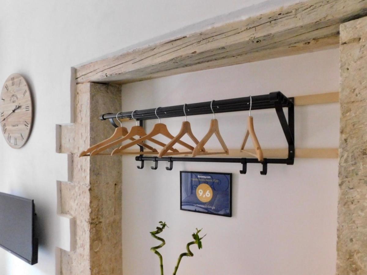 La Gemma Di Ortigia Bed & Breakfast Сиракуза Екстериор снимка