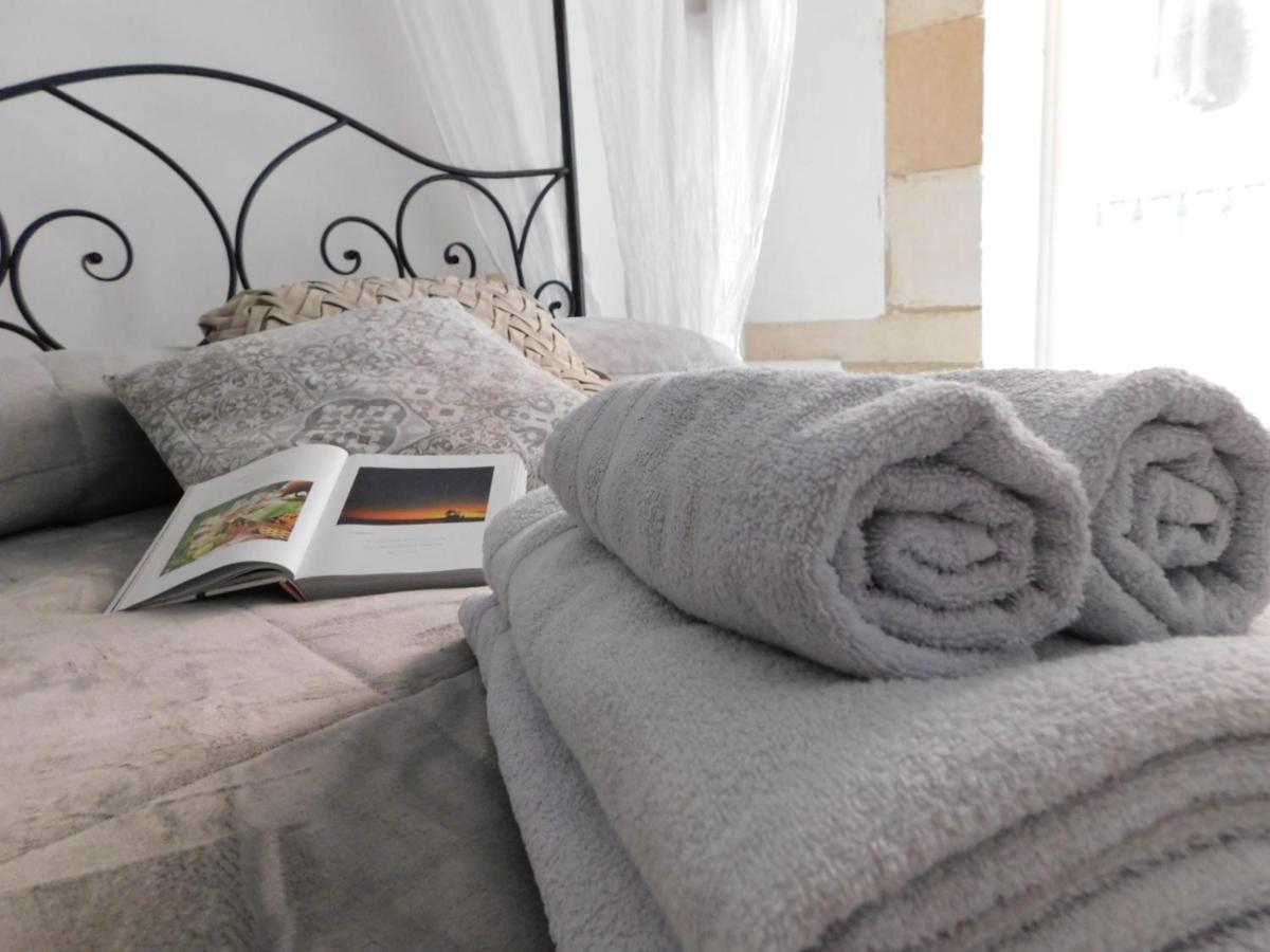 La Gemma Di Ortigia Bed & Breakfast Сиракуза Екстериор снимка