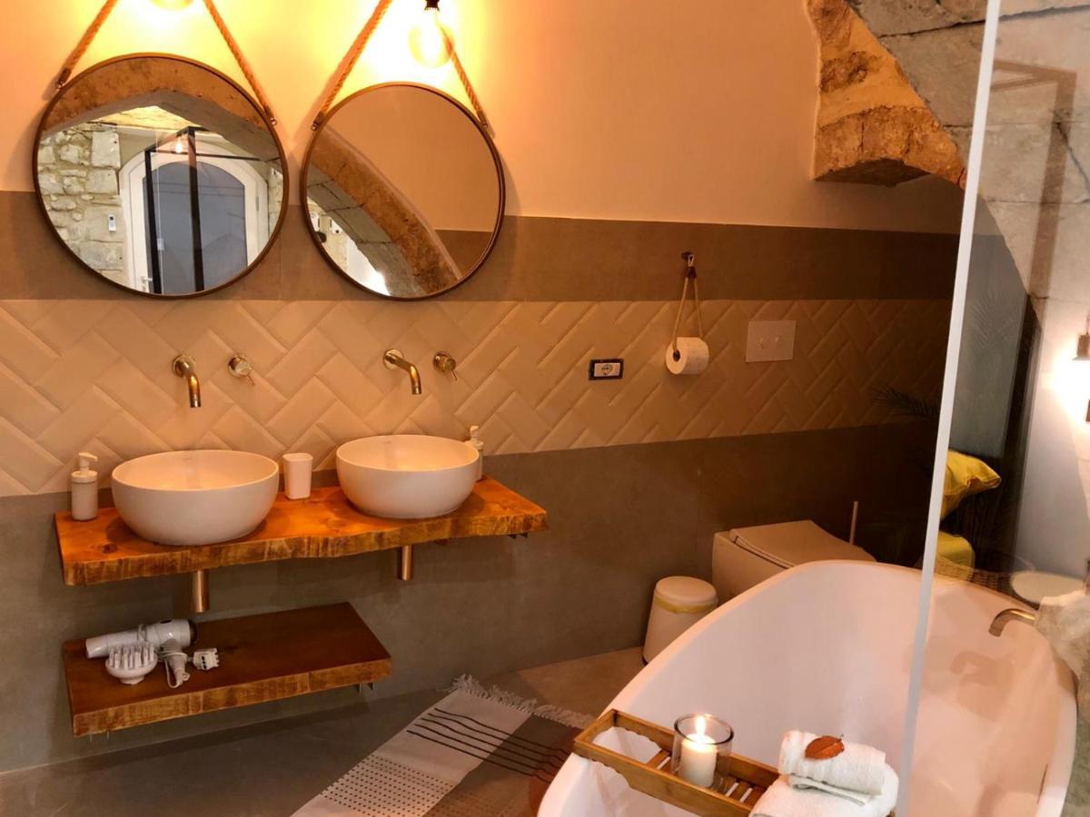 La Gemma Di Ortigia Bed & Breakfast Сиракуза Екстериор снимка