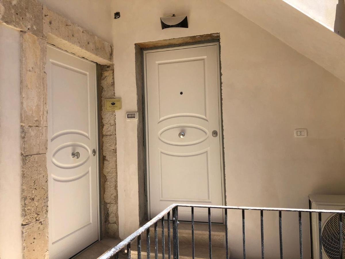La Gemma Di Ortigia Bed & Breakfast Сиракуза Екстериор снимка